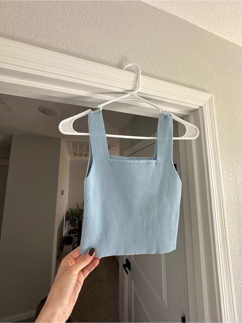 SHEIN Light Blue Ribbed Square Crop Tank